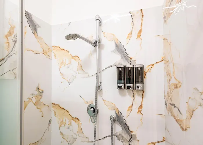Apartamento Ai Due Allori - Veranda, Metro C To Colosseum, Wifi & Ac *