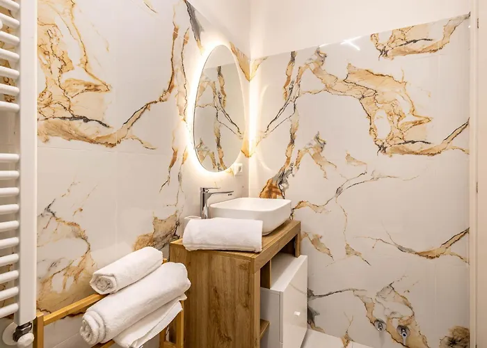 Ai Due Allori - Veranda, Metro C To Colosseum, Wifi & Ac Apartamento Roma