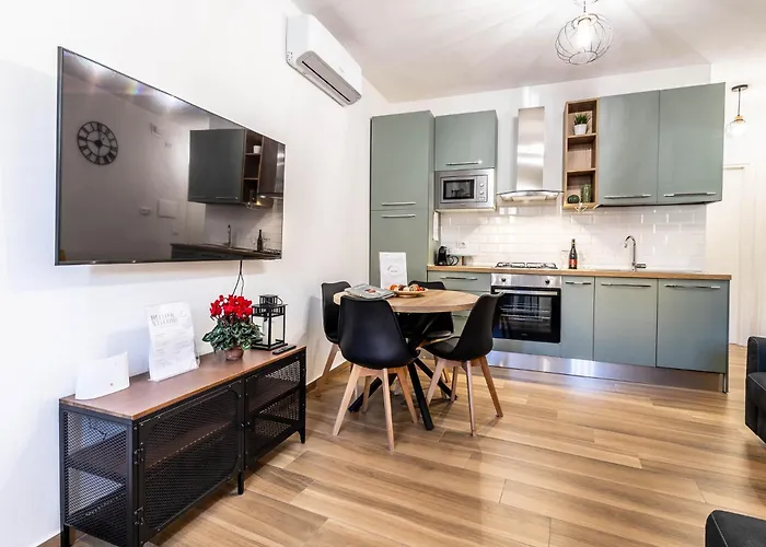 Ai Due Allori - Veranda, Metro C To Colosseum, Wifi & Ac Apartamento