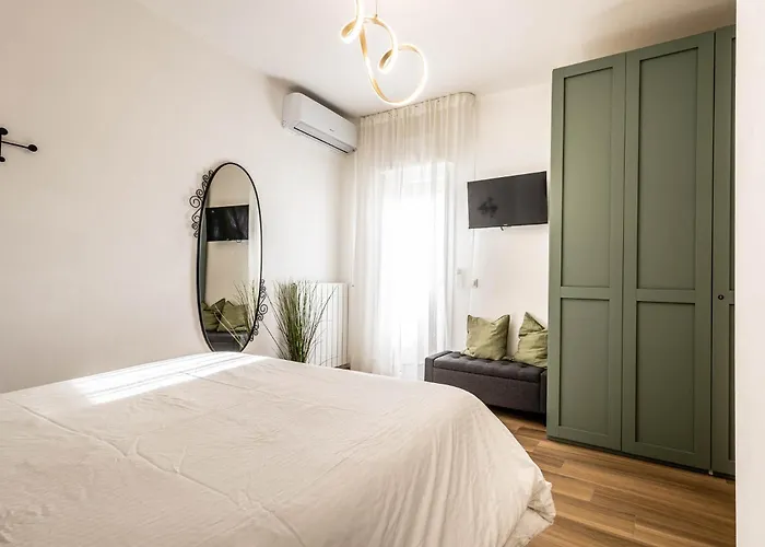 Ai Due Allori - Veranda, Metro C To Colosseum, Wifi & Ac Apartamento *